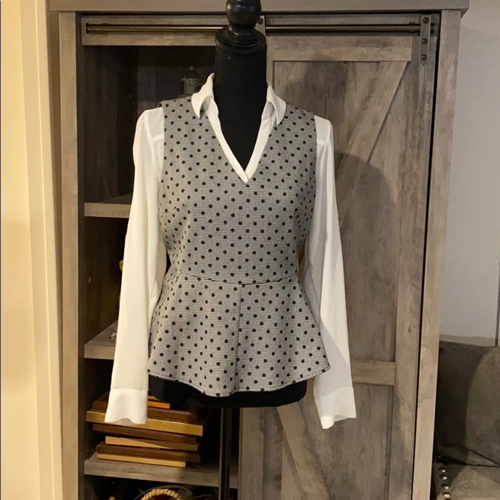 Polkadot Peplum Vest ⚫️⚪️